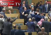 El debate del Parlamento jordano sobre la enmienda constitucional relativa a los derechos de las mujeres se convierte en pelea