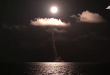 El Ministerio de Defensa ruso afirma que su submarino nuclear ha realizado con éxito el lanzamiento de prueba del misil intercontinental Bulava