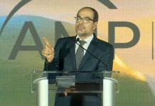 Director ejecutivo de CAIR, Nihad Awad, en la convención Musulmanes Estadounidenses por Palestina (AMP): Me alegré ver al pueblo de Gaza romper el cerco el 7 de octubre; salieron victoriosos; El pueblo de Gaza tiene derecho a la autodefensa, Israel no”