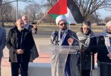 Vigilia de oración interreligiosa en Dearborn MI en honor al militar estadounidense que se inmoló frente a la embajada de Israel Aaron Bushnell: Es un “mártir puro” en este país; expresó su oposición a los “Hitler del siglo 21”