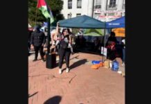 Profesor de la Universidad de California en Berkeley, Hatem Bazian, transmite en Facebook desde campamento estudiantil: “Las almas de nuestros mártires se elevarán sobre la Jerusalén liberada, libres de la profanación de sus asesinos; ¡viva la resistencia palestina!”