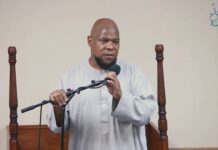 Jeque Abu Usama At-Thahabi, radicado en Orlando: “El futuro es para el islam, que prosperará y florecerá en este país; por eso los estudiantes universitarios hacen lo que están haciendo; En el islam, no debemos ser como los judíos, los sionistas o los cristianos; Que Alá se ocupe de criminales como Joe Biden y Lindsay Graham”