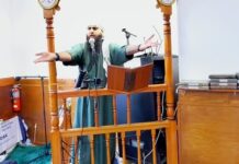 Sermón del viernes en el Bronx: “Los cristianos no pueden llenar sus iglesias con ´gente normal´, por eso dejan entrar a los homosexuales; Alá hizo de los musulmanes su pueblo elegido y esto le provoca acidez a los judíos; Los sionistas son dueños de Hollywood, no caigan en su trampa”