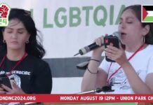 Oradores en la Marcha contra la Convención Nacional Demócrata en Chicago: “La asesina Kamala, el genocida Joe, el asesino de bebés Blinken y el resto de los demócratas, ¡Nos temen a todos! ¡Su partido puede ser azul, pero sus manos están rojas de sangre palestina!”