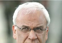 Stanowisko głównego negocjatora palestyńskiego, Saeba Erekata, wykazuje coraz większą radykalizację