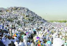 W Eid Al-Adha artykuł redakcyjny katarskiej gazety “Al-Quds Al-Arabi” opłakuje stan świata arabskiego: muzułmanie zarzynają się wzajemnie, nie eksportują niczego poza morderstwem i terrorem