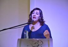 Wiersz palestyńskiej poetki potępia ucisk kobiet