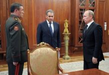 Krytycy Putina zarówno motywowani, jak i otrzeźwieni groźbą broni jądrowej w obecnym kryzysie