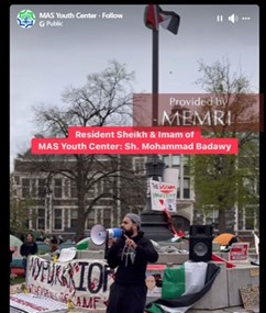 Szejk Mohammad Badawy, wybitna postać nowojorskiego oddziału MAS, przemawia w obozowisku na Uniwersytecie Columbia (Facebook.com/MAS.Youth.Center, 29 kwietnia 2024 r.)